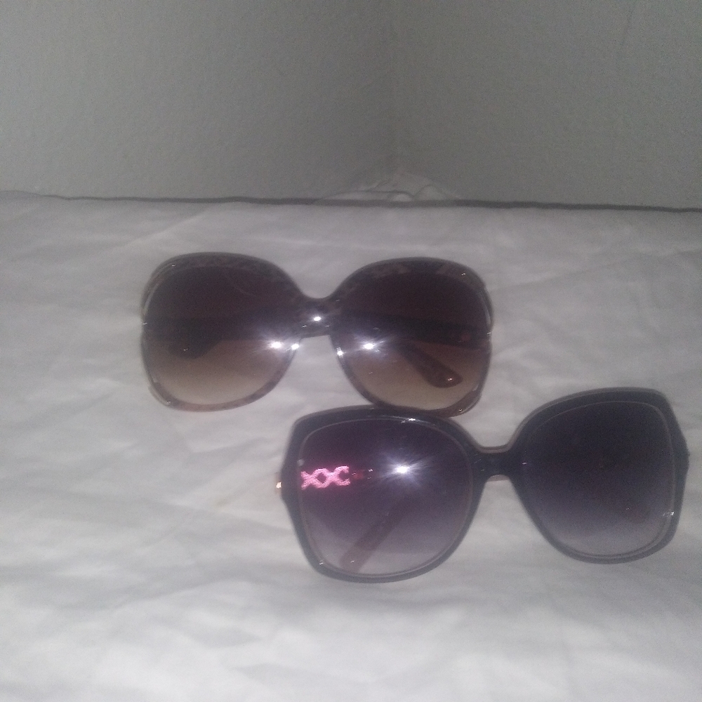 2 pairs of cute sunglasses